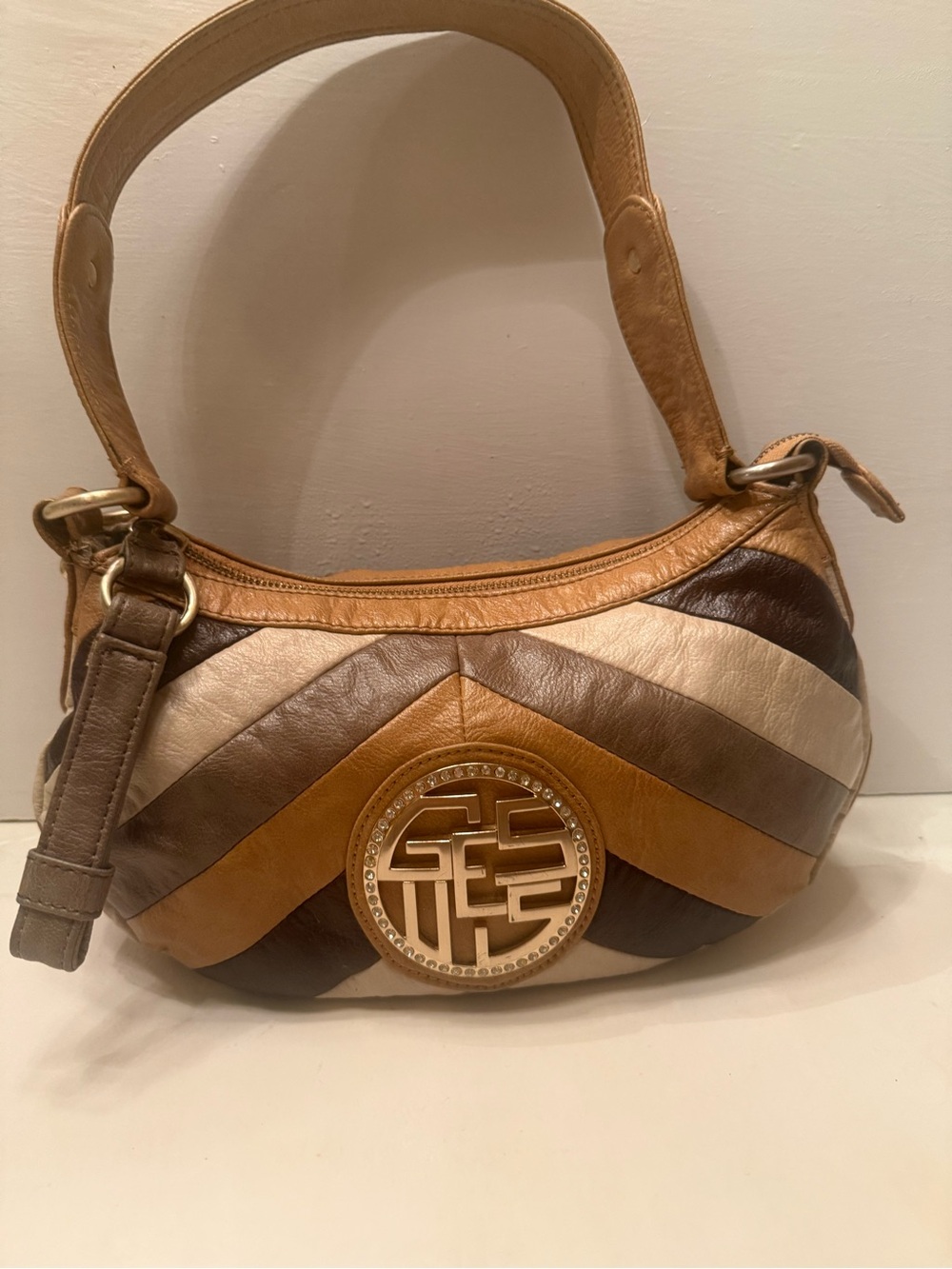 Guess leather Vintage shoulder bag chevron patchwork multi brown tan